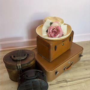 Vintage Plaza Suite Tan and Cream Hat with Pink FlowerAccent